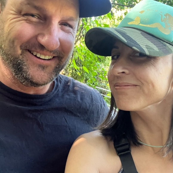 Meet your Posher, Raven - Picture 2 of 2